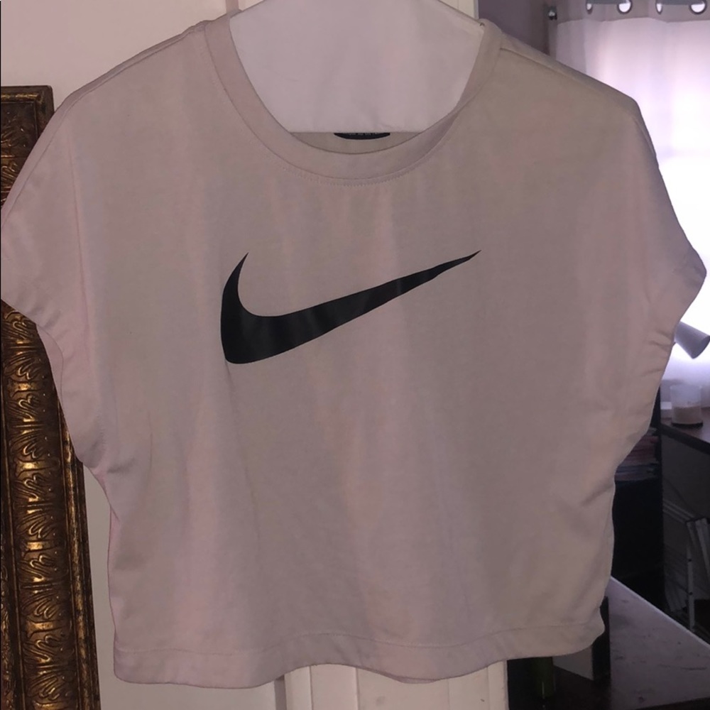 Nike Workout shirt size medium